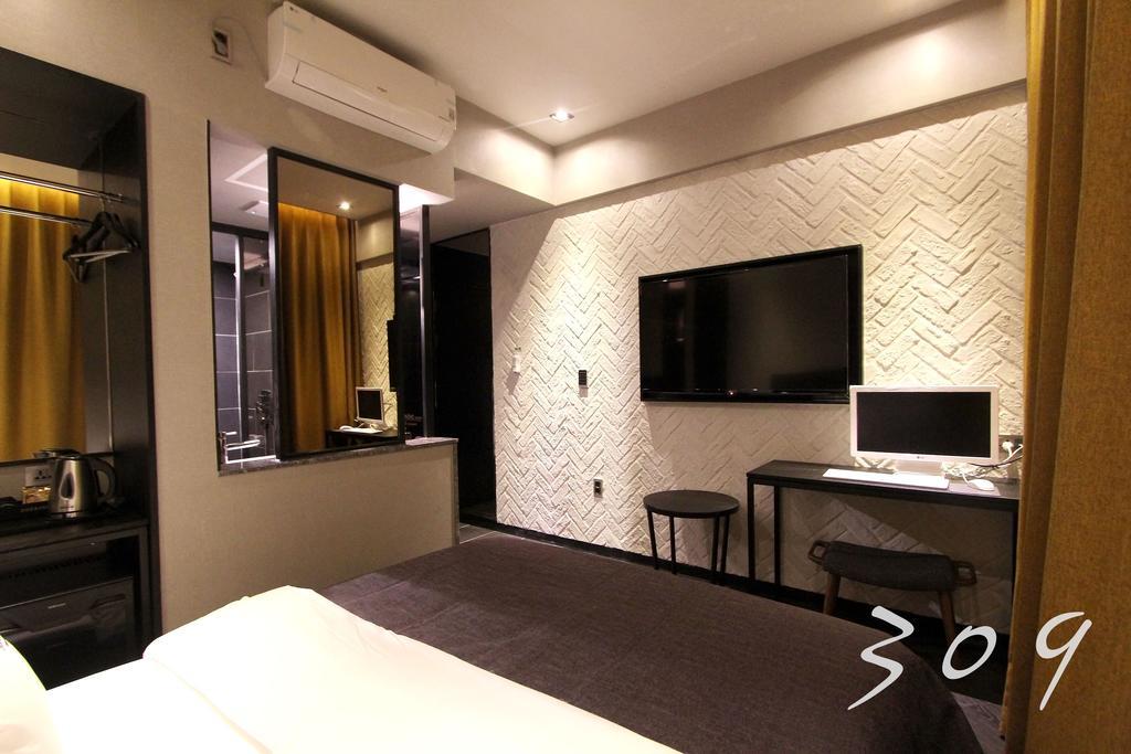2 Heaven Hotel Lotte Waterpark Gimhae Eksteriør bilde