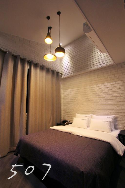 2 Heaven Hotel Lotte Waterpark Gimhae Eksteriør bilde