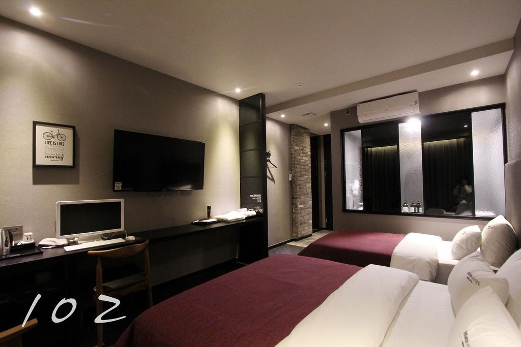 2 Heaven Hotel Lotte Waterpark Gimhae Eksteriør bilde